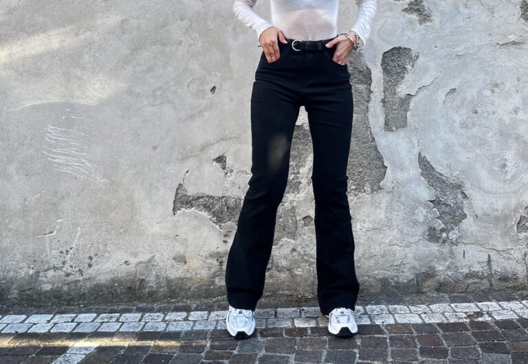 Jeans\Pantaloni\Gonne