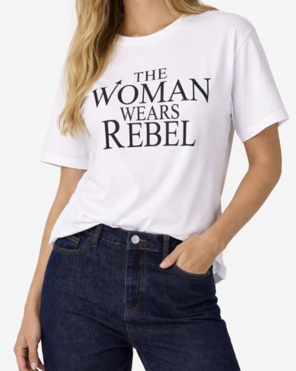 T-SHIRT myasreet  CON SCRITTA “REBEL”