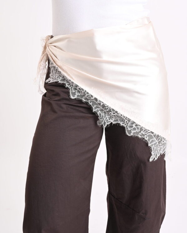 FOULARD myastreet  A TRIANGOLO CON BORDI IN PIZZO